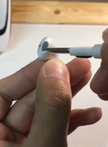 tai nghe AirPods bị rè