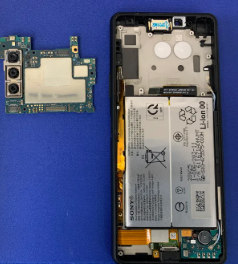 Sony Xperia 1 V sạc không vào
