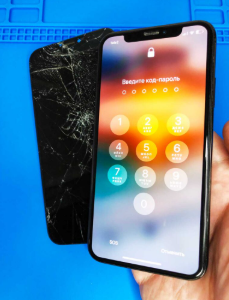 Thay Màn Hình iPhone 13 Pro Max