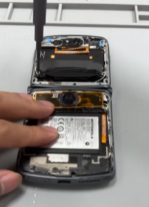 MOTOROLA RAZR PIN YẾU