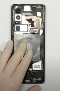 Thay màn hình Sony Xperia 1 III
