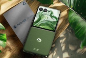 Màn Hình Moto Razr 50 Ultra